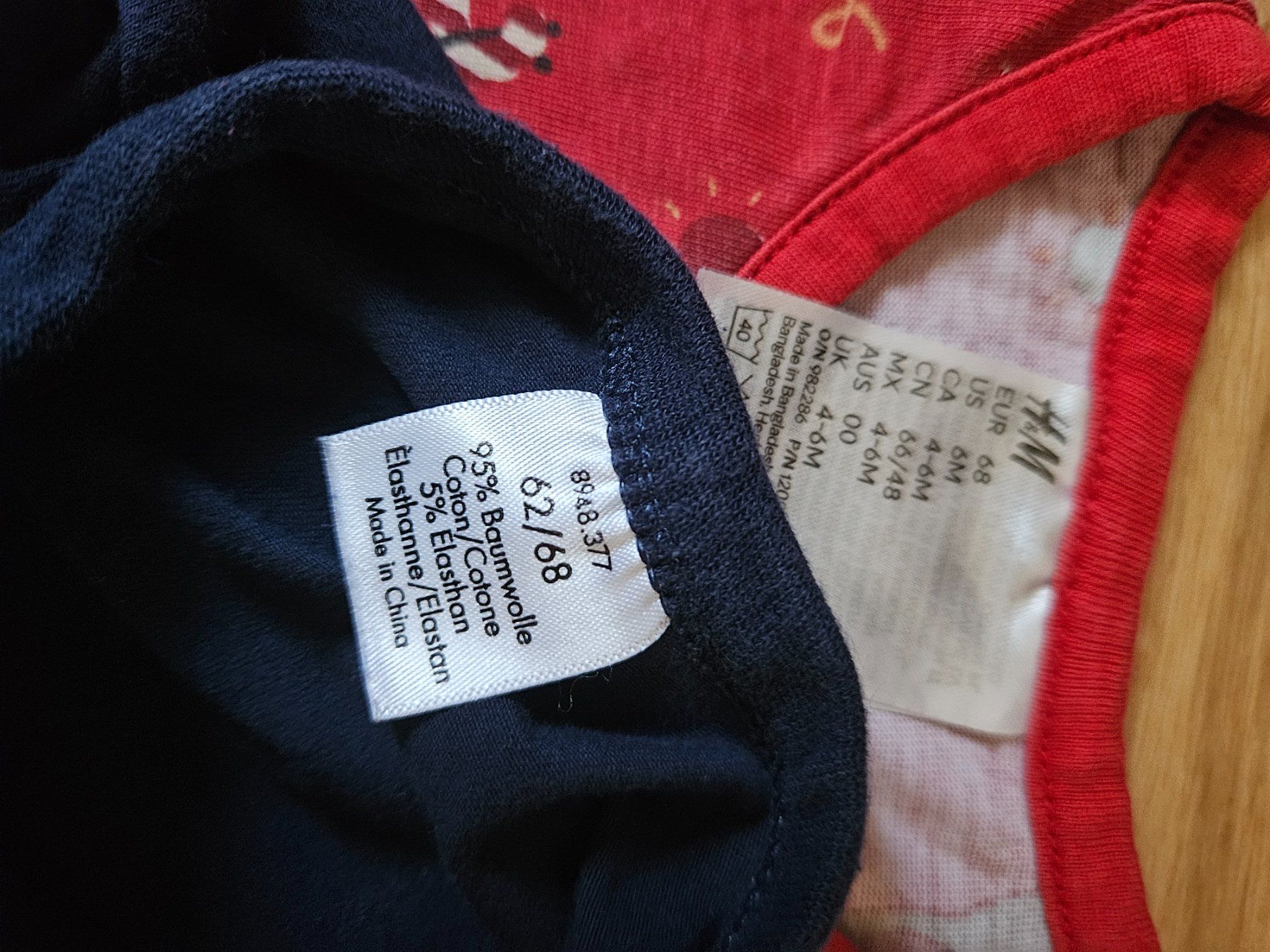 H&M Pigiama & Simili: 2 Stk. Weihnachtspyjama, Gr. 62/68 – Usato da Bern venduto da Oloui 1