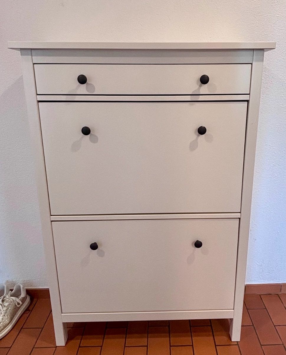 Ikea Armadi: IKEA Hemnes Shoe Cabinet - good condition – Usato da Luzern venduto da boo_z52z