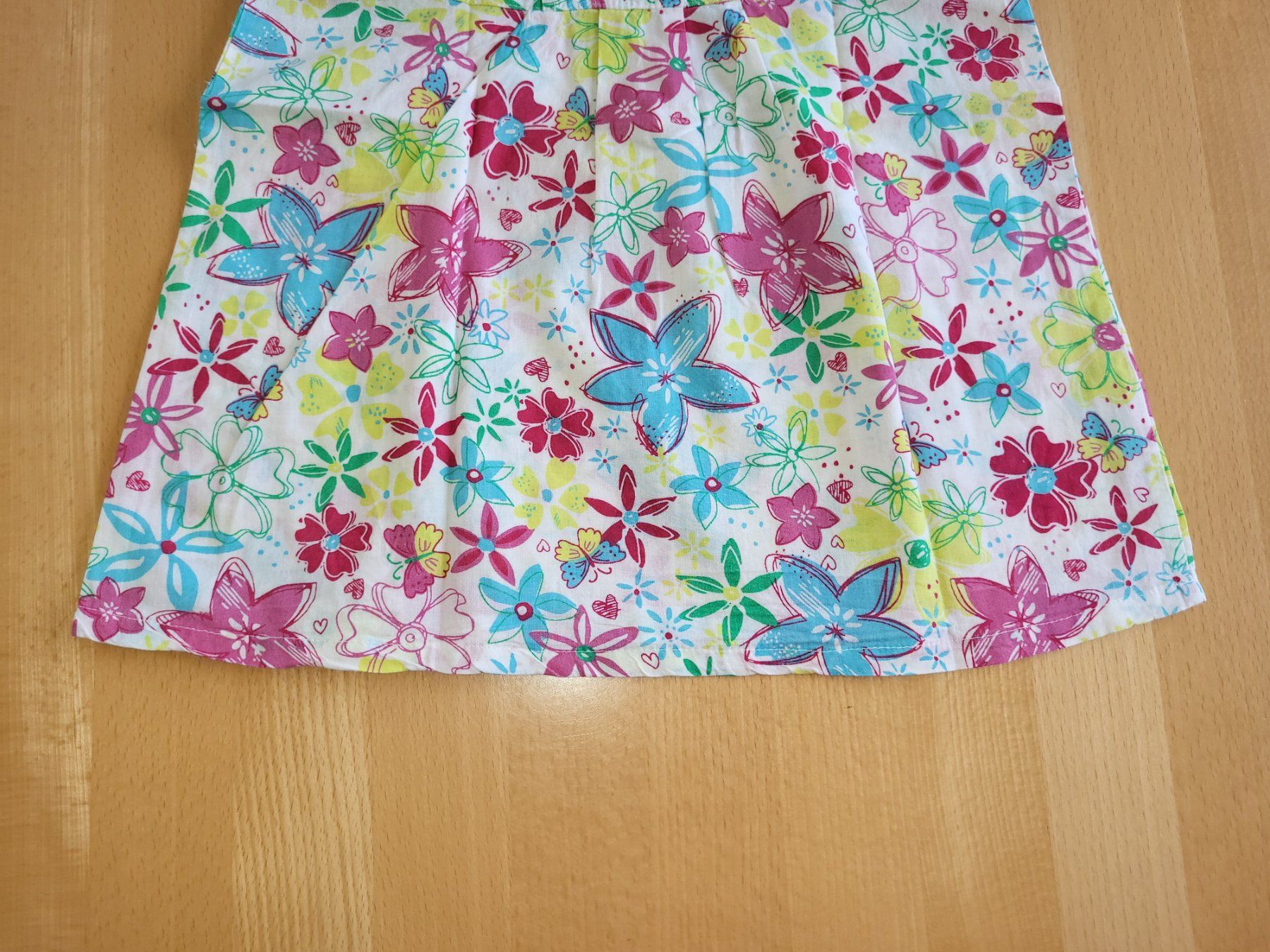 Camicette, T-shirt & Top: Tunika Gr. 116 – Usato da Dürrenäsch venduto da DanaW01 2