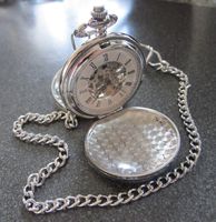 AKTION Silberfarbene Skeleton Skelet Taschenuhr