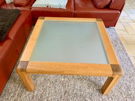 Couchtisch quadratisch Massivholz Eiche mit Glasplatte