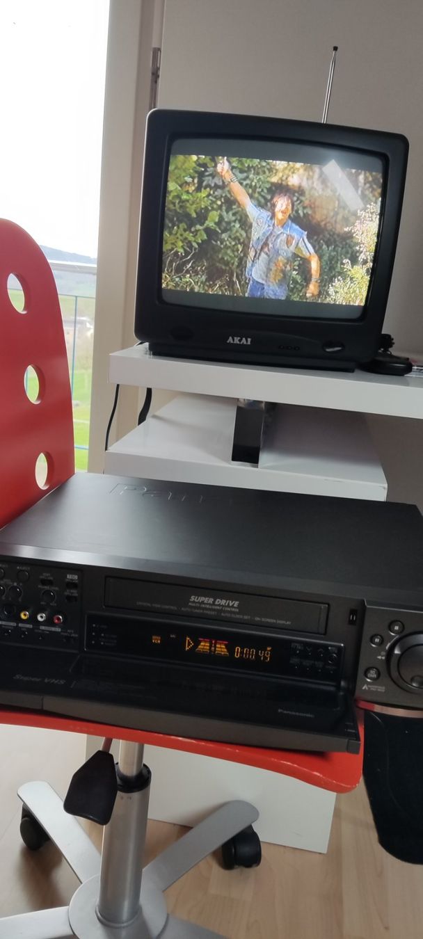 Panasonic Registratori: PANASONIC Super VHS-Videorecorder NV-HS950 – Usato da Schongau venduto da Retro_Shop 7