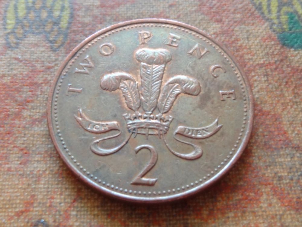 Alle Münzen: ROYAUME-UNI  2 Pence  2005 – Gebraucht aus Romanel-sur-Lausanne von Swift13 1