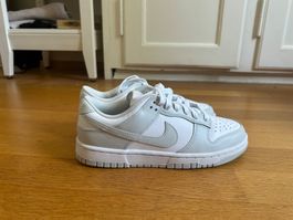 Nike Dunk Low Turnschuhe Damen weiss/Grau Gr. 39
