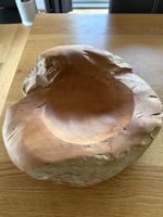 Früchteschale aus Holz 