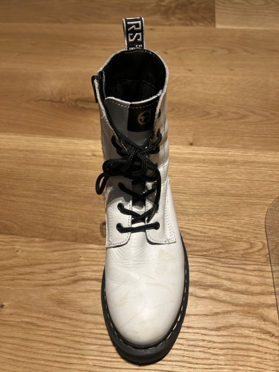 Tamaris Scarpe da uomo: Weisse Boots, Tamaris! – Usato da Gunzgen venduto da vivalavida.p 2
