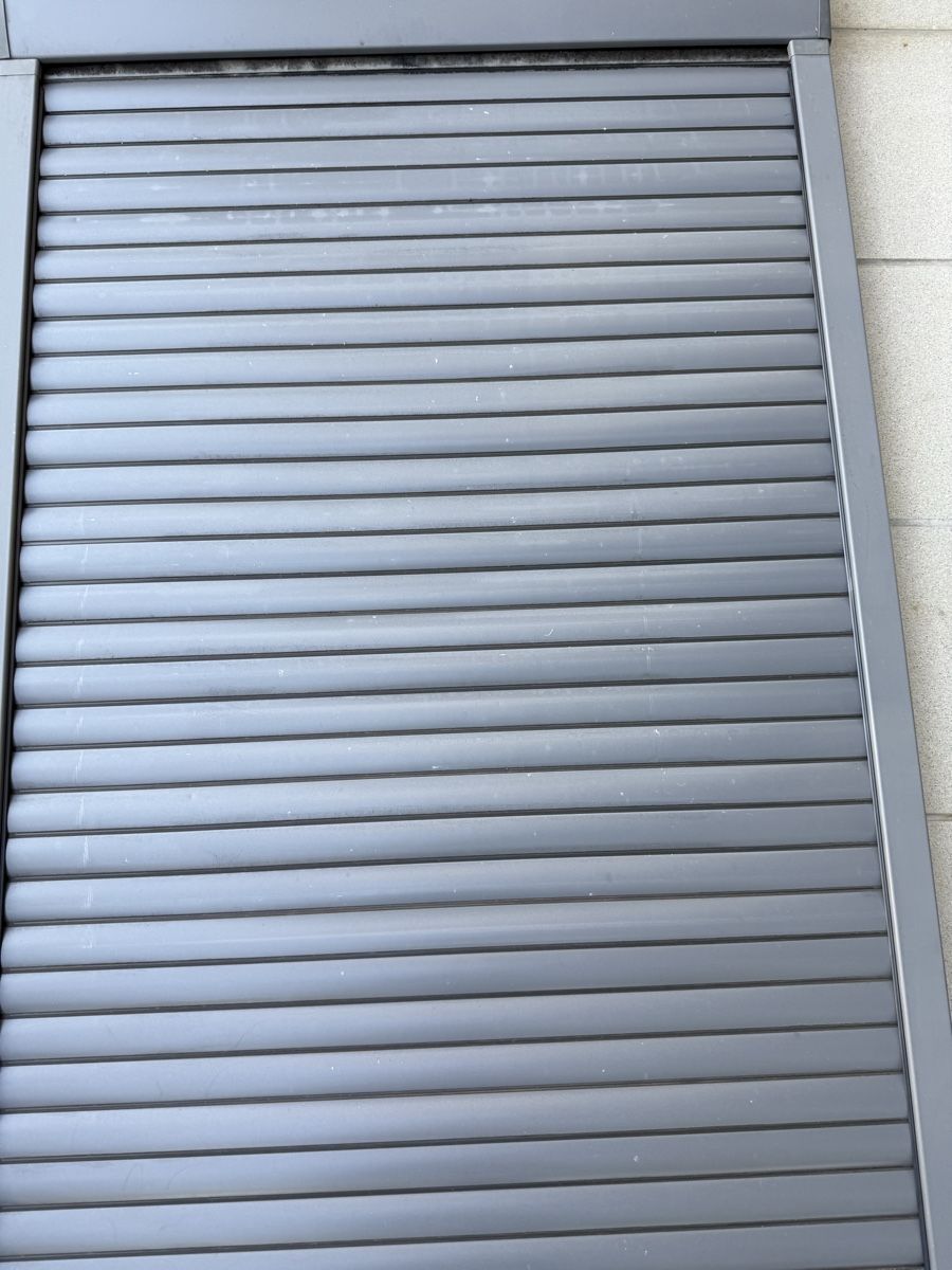 Velux Markisen: Velux Solar aussen Rollladen MK08 – Gebraucht aus Hornussen von lupinsan.s 4