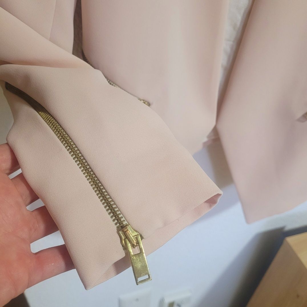 Zara Jacken: Blauer Zara Basic Rosa Grösse M  – Gebraucht aus Urtenen-Schönbühl von mel_zj8j 2