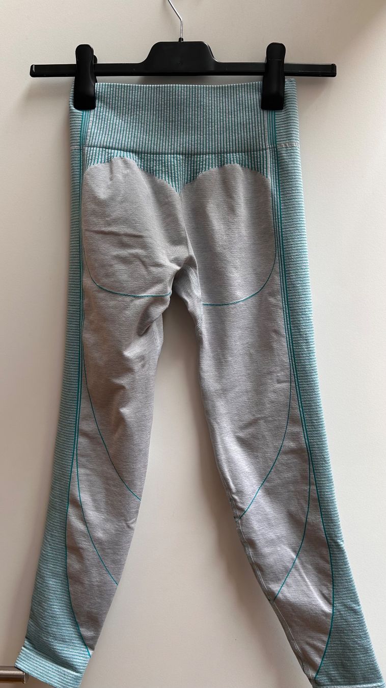Leggings: GYMSHARK Leggins – D'occasion à Dättwil AG par fio_d76l 1