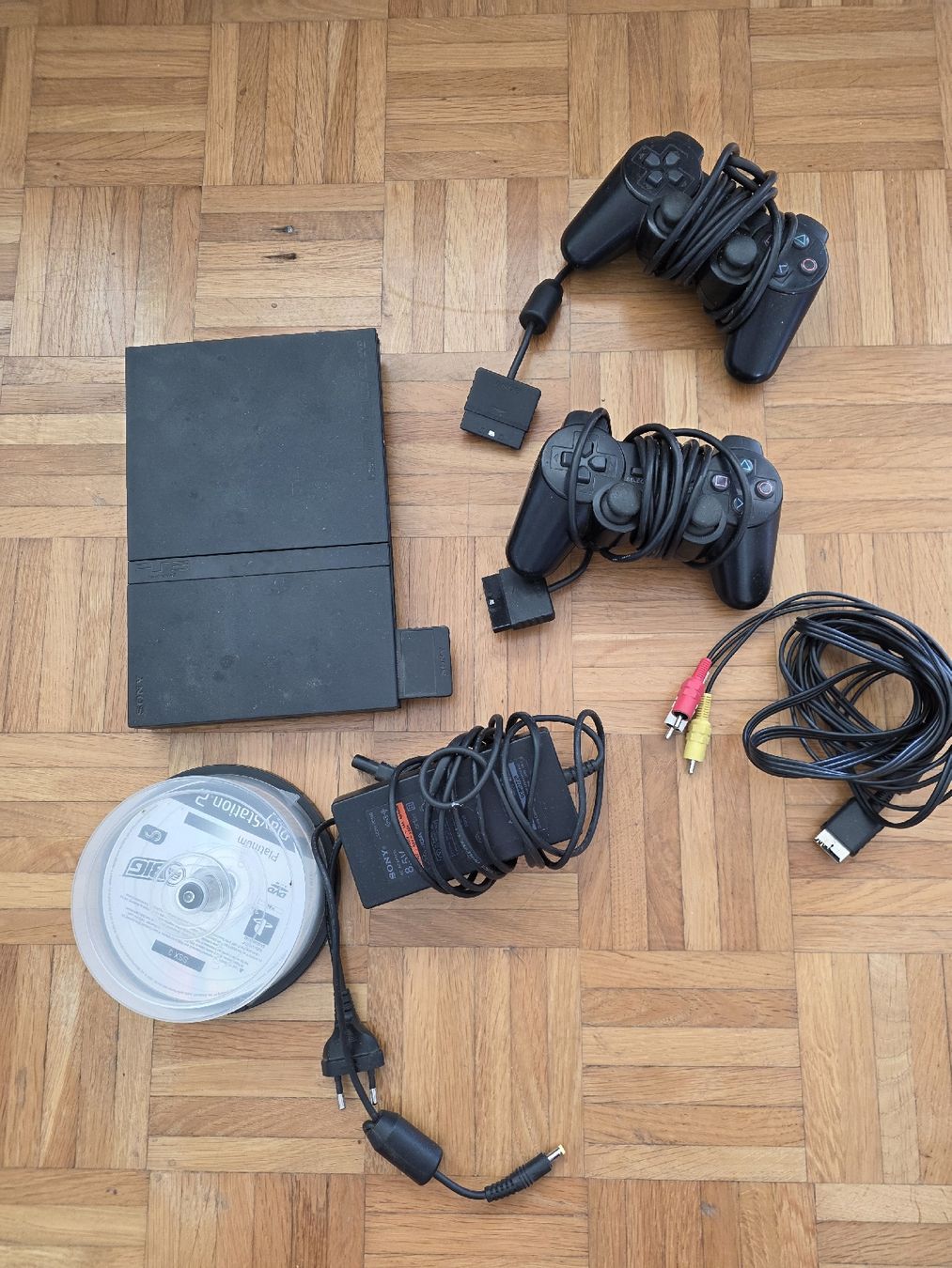 Sony Consoles: playstation 2 und spiele – D'occasion à Aarau par moi_plc9