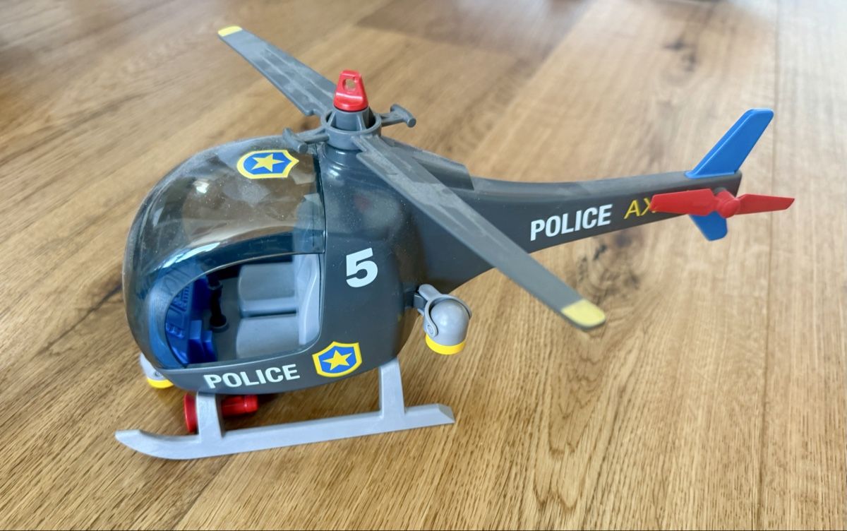Playmobil Giocattoli: Playmobil Polizei-Set mit Boot, Helikopter etc. – Usato da Nänikon venduto da Nd73 2
