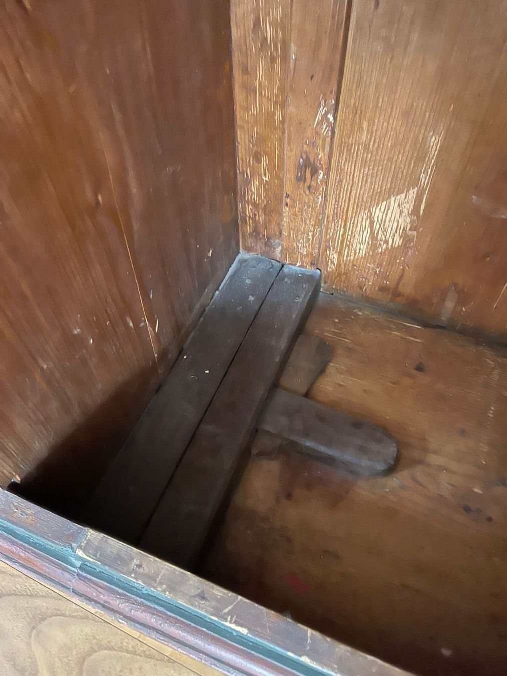 Armadi: Bauernschrank, Abholung im Binntal, VS – Usato da Zürich venduto da Anatas1 6