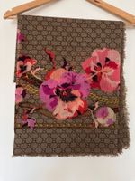 GUCCI feiner dekorativer Wollschal rosa, pink 140x140cm