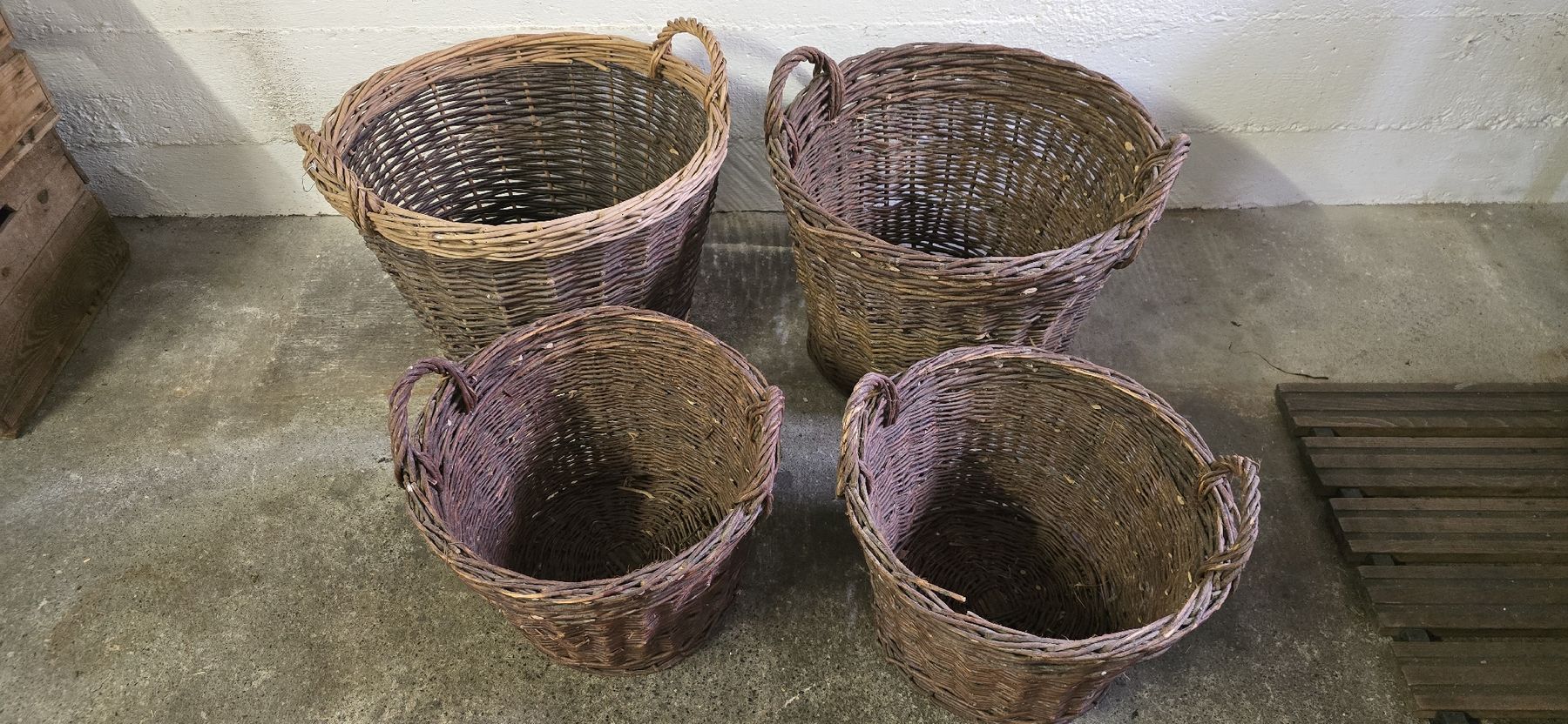 Accessori: 4 Holz Körbe zwei verschiedene Grössen – Usato da Waltenschwil venduto da riggeli61