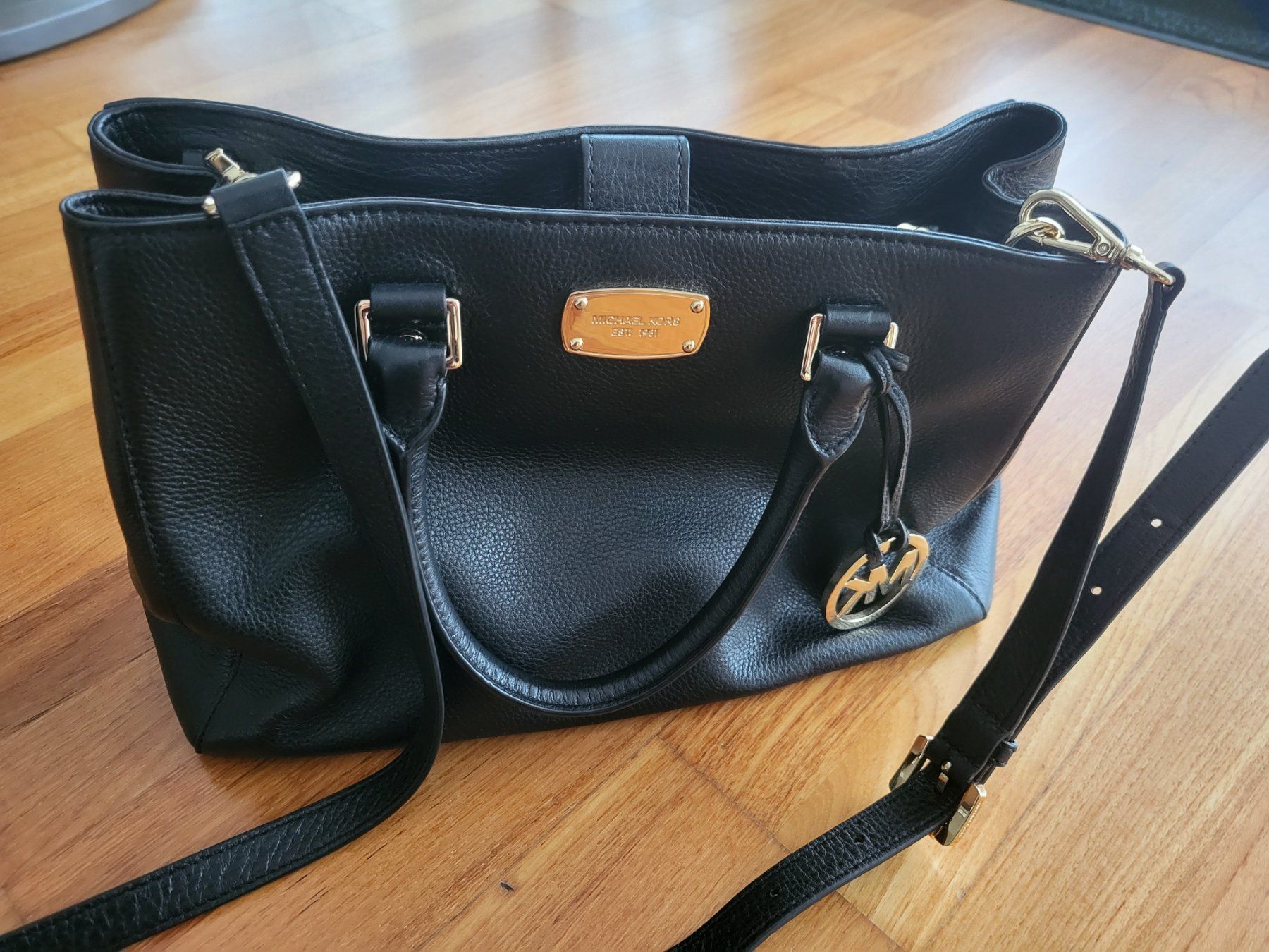 Michael Kors Borse da donna: Michael Kors Handtasche schwarz – Usato da Eschlikon TG venduto da sas137