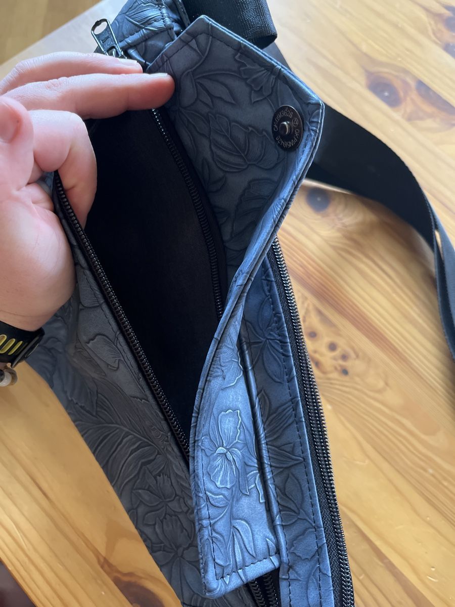 Borse: Slingbag Ernie Alltag, Tasche – Nuovo (secondo la descrizione) da Uznach venduto da cor_lb5v 3