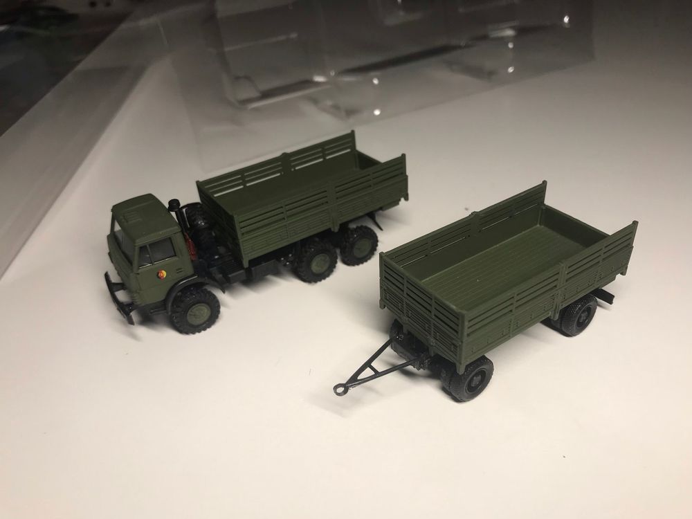 Decalcomania Waterslide 1:87 - Autocisterna Benzina DDR NVA, Camion W50 Acqua Potabile, Per Modellismo