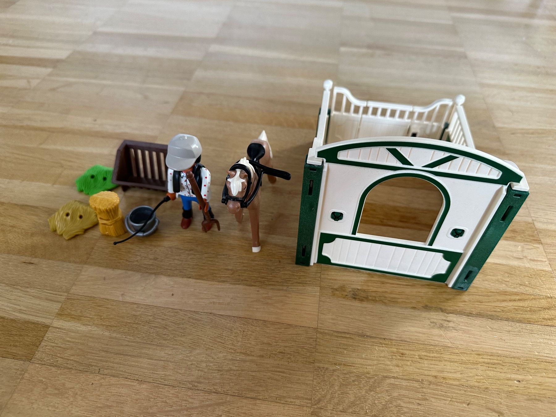 Playmobil Jouets: Playmobil Haflinger mit Pferdebox – D'occasion à Arch par tam_ctz2 1