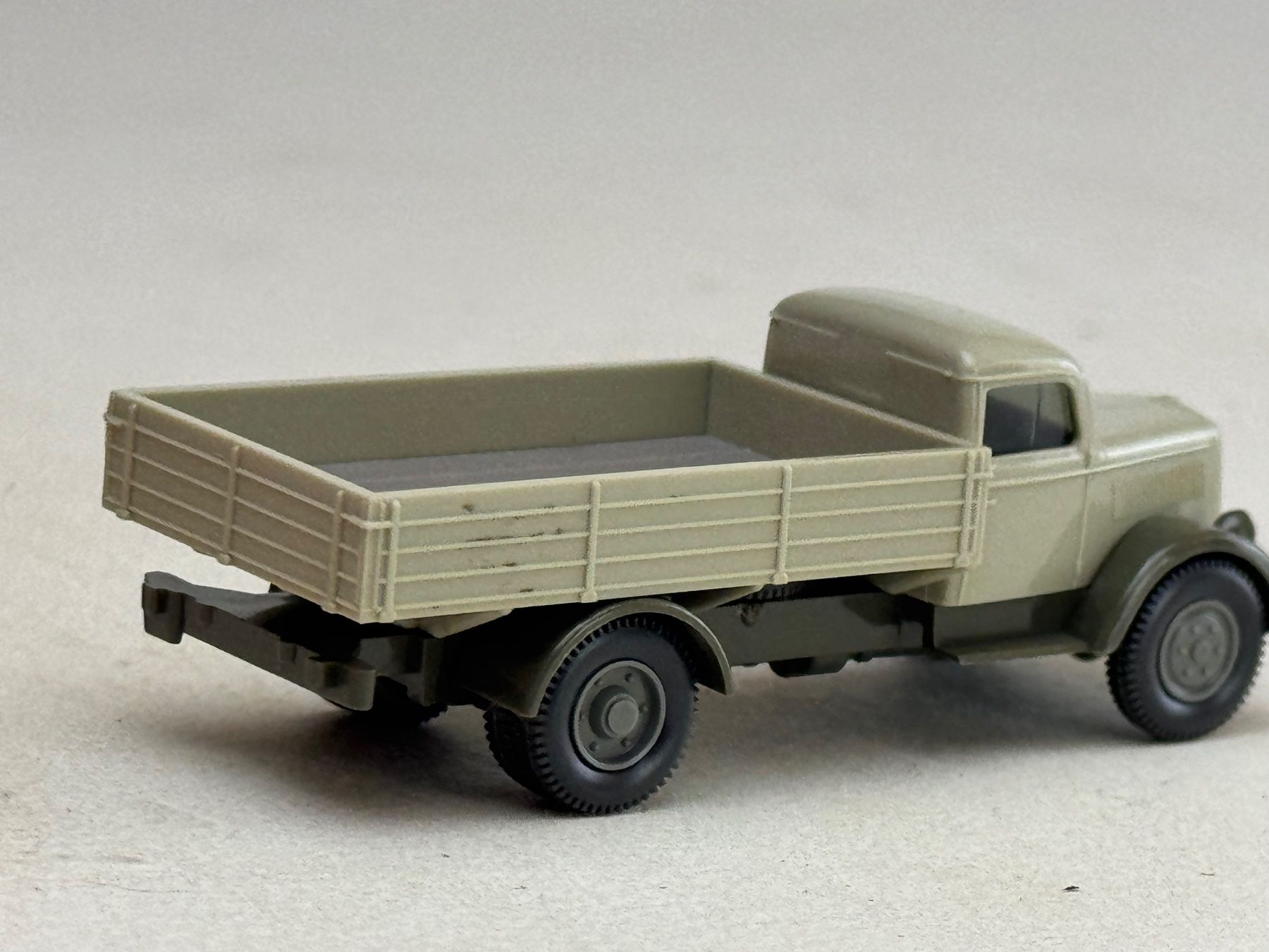 Wiking Modellini d'auto: EB- Wiking Opel Blitz Pritsche – Usato da Elm venduto da Wikmtz 1