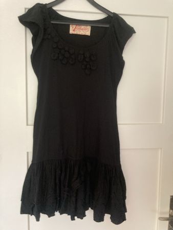 Schwarzes, leichtes Sommerkleid von Trafalgar Gr. L, neuwert