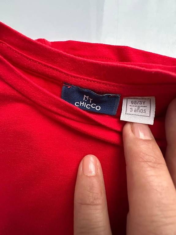 Pullover & Sweatshirts: Haut rouge fille Chicco ? Taille 3 ans – Gebraucht aus Genève von dre_gk92 2