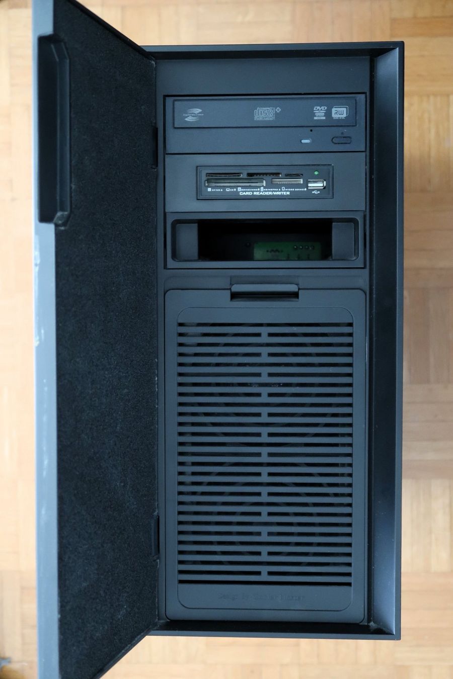 PC: Desktop PC Ankermann Cooler Master Intel i7 – Usato da Pratteln venduto da 58Rappen