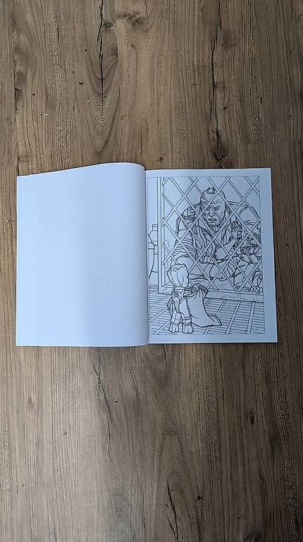 Libri: Ausmalbuch Marvel, fast neu – Usato da Breitenbach venduto da ani_tc2l 2