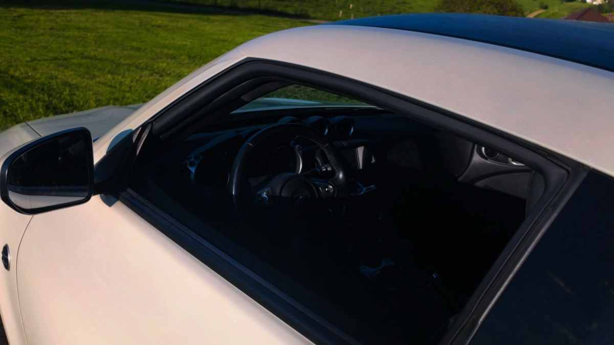 Nissan Automobili: Nissan 370Z – Usato da Dulliken venduto da ren_2p6v 5