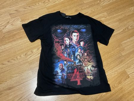 Stranger Things T-Shirt (Grösse XS-S)