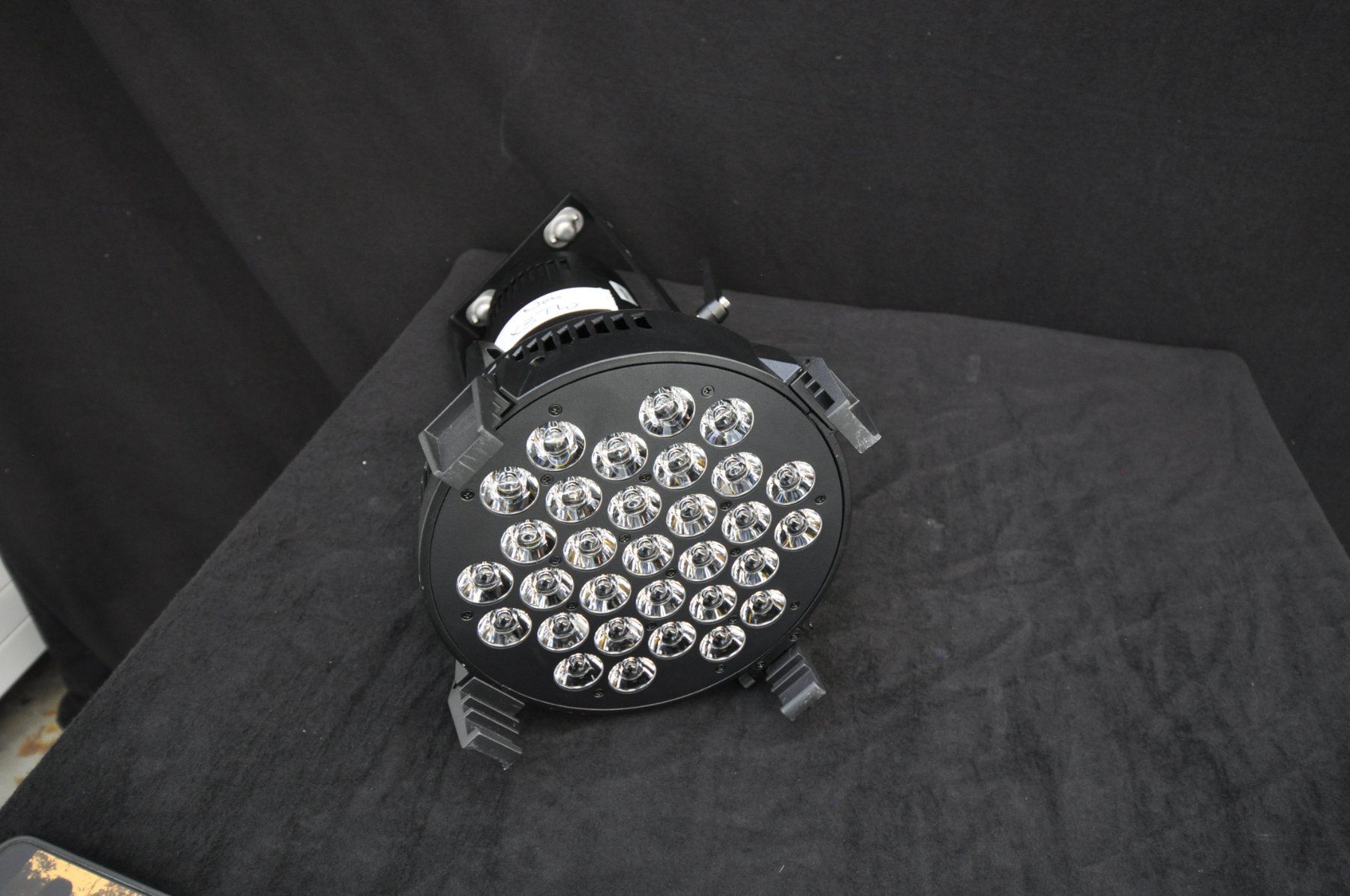 Lampes: Cameo X3 TW LED-Scheinwerfer – Neuf (Voir description) à Burgdorf par WHITELIGHT3400