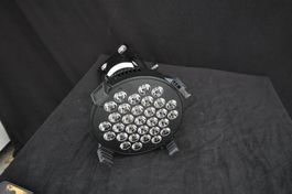 Cameo X3 TW LED-Scheinwerfer