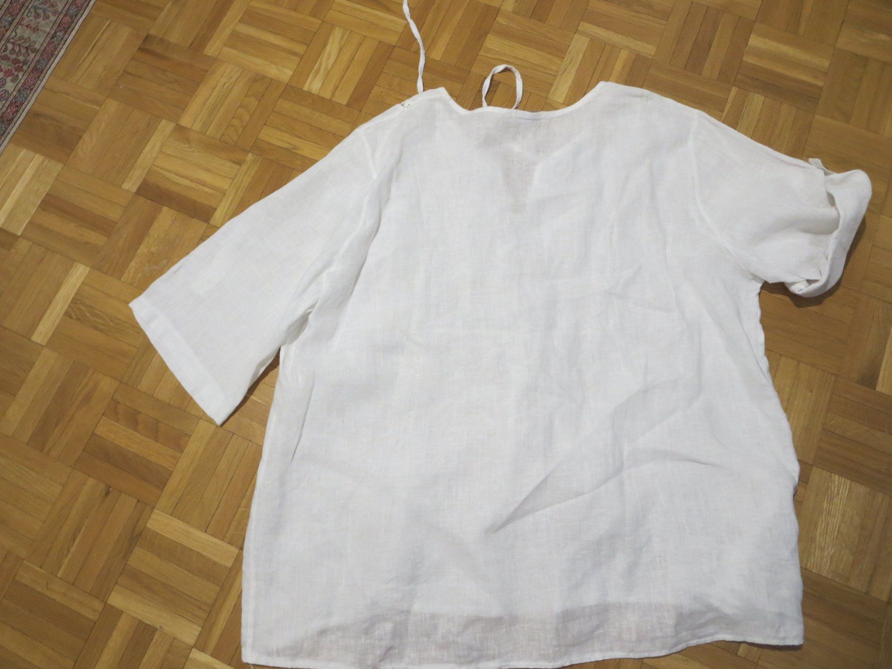 Blusen: Damen Leinen Bluse /Grösse X1/Large – Gebraucht aus Wallisellen von Arvenstube 6
