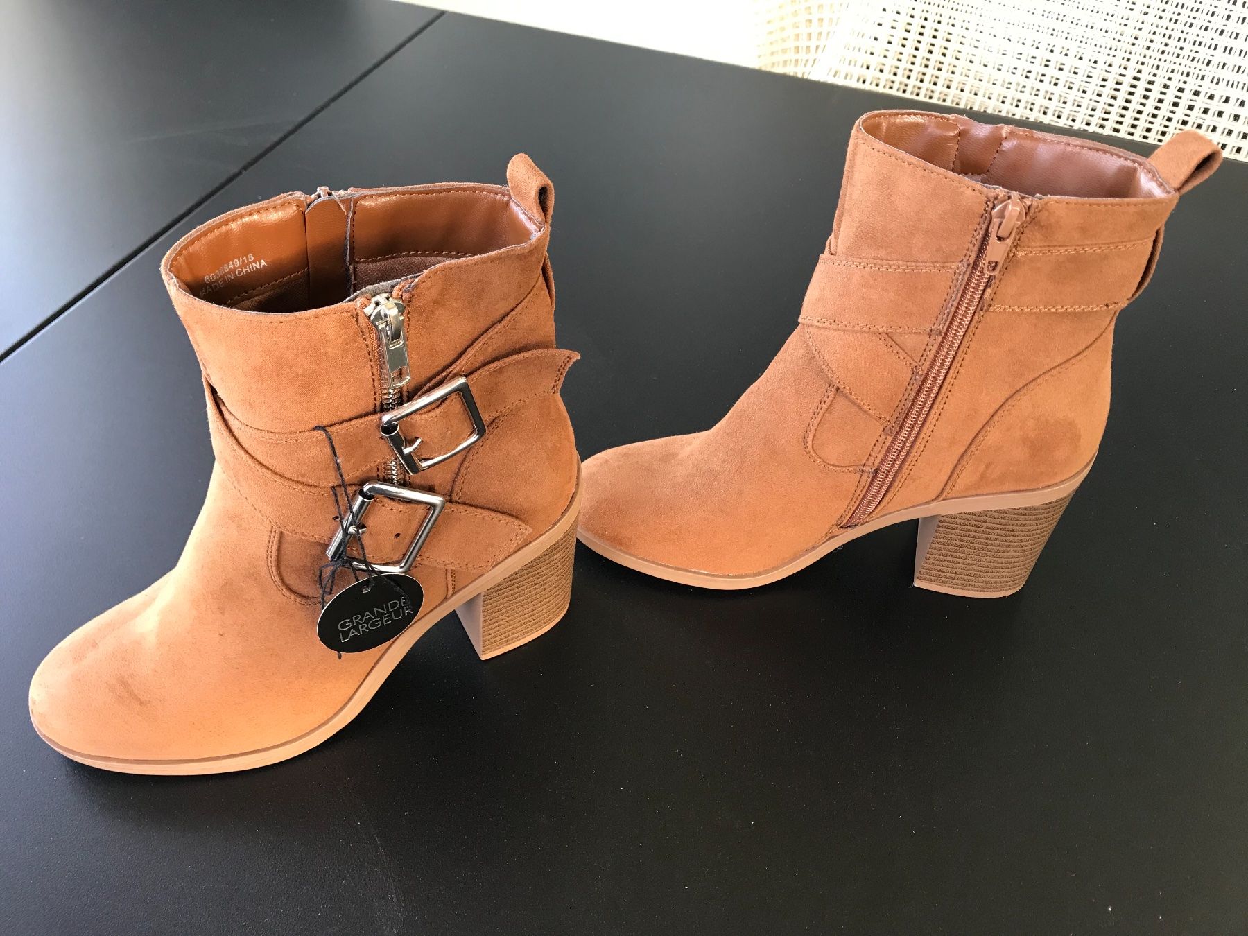 New Look Scarpe da donna: Schuhe, neu – Nuovo (secondo la descrizione) da Wollerau venduto da Garten1957