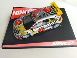 Renault Mégane "Mc Donald's"  von Ninco Slot Car 1/32