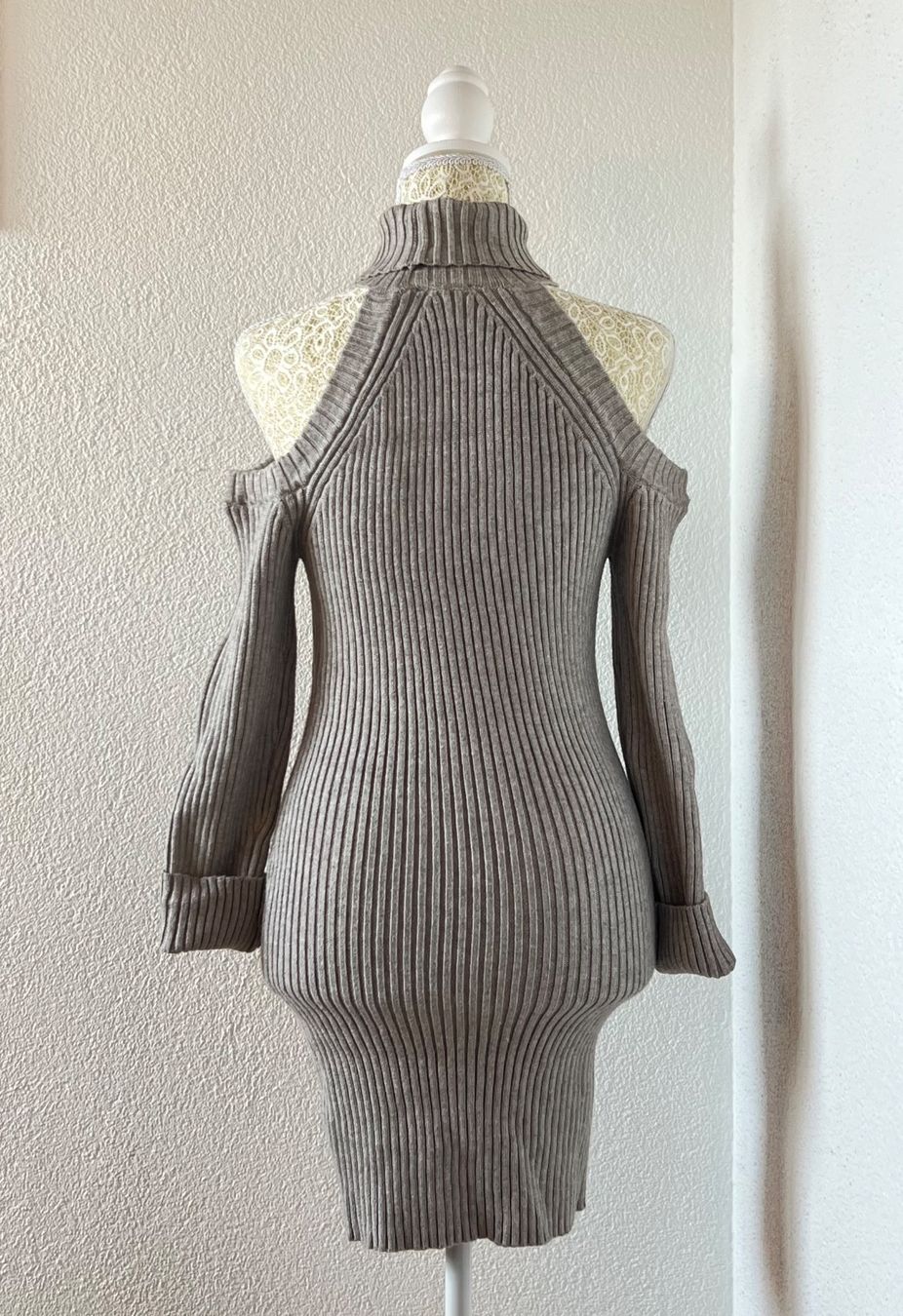 Tally Weijl Kleider: TW Women's Grey Jumper – Neu und originalverpackt aus Otelfingen von houseofstae 2