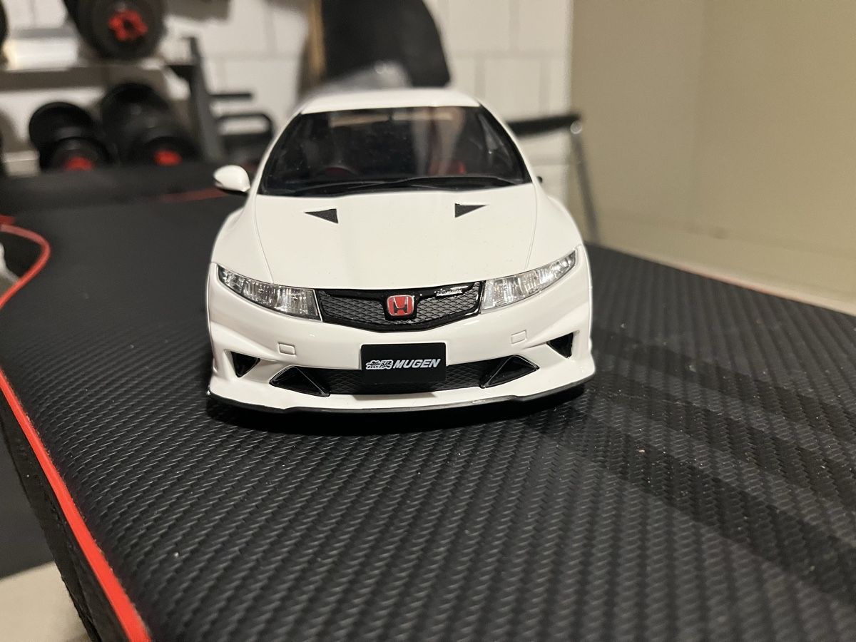 Kit di modellismo & Modellini statici: HONDA CIVIC Modell 1:18 – Usato da Frauenkappelen venduto da jensitiger77