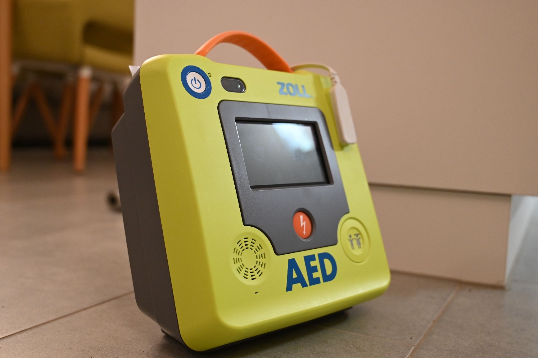 Attrezzature mediche: Zoll AED 3 Defibrillator/ Défibrillateur – Nuovo (secondo la descrizione) da ottenbach venduto da osiris-3242 2