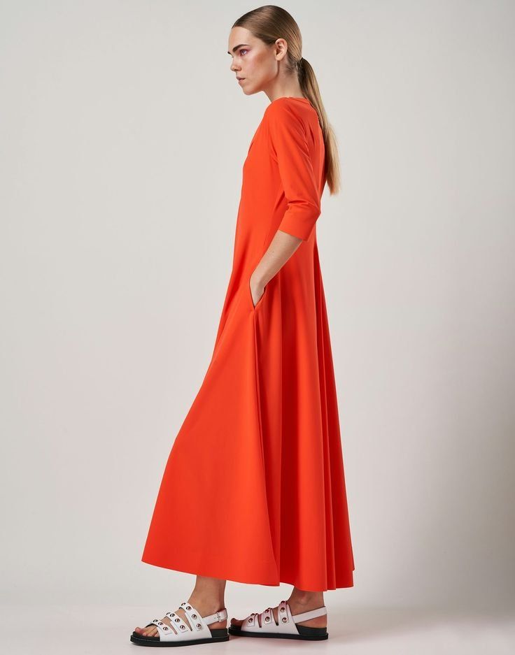 High Kleider: Robe de la marque High, taille 32-34 – Neu (gemäss Beschreibung) aus Vernayaz von Veron1 3