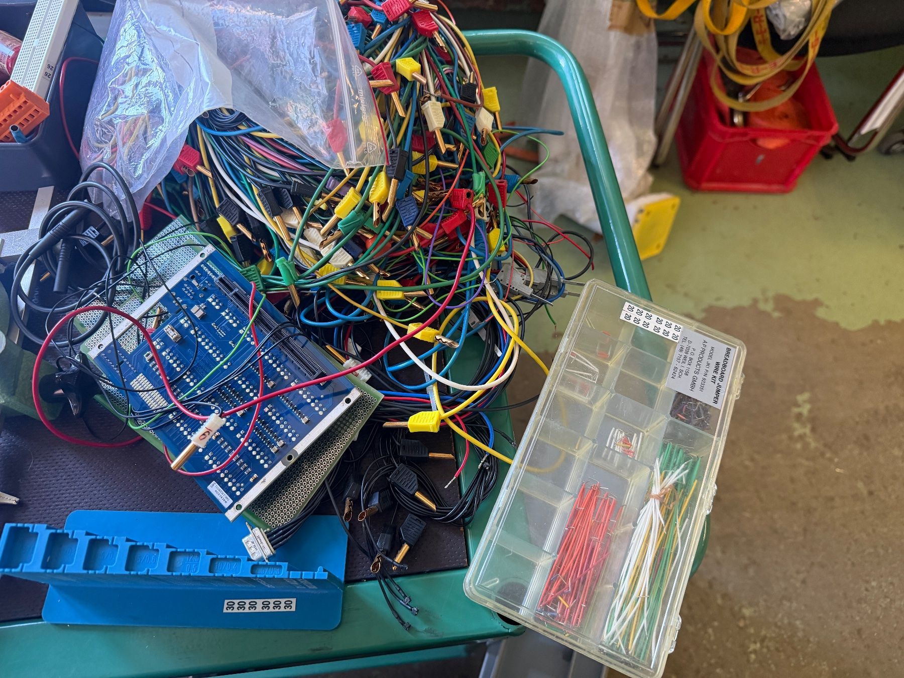 Spine: Posten diverse Elektroartikel – Usato da Necker venduto da liq24 4