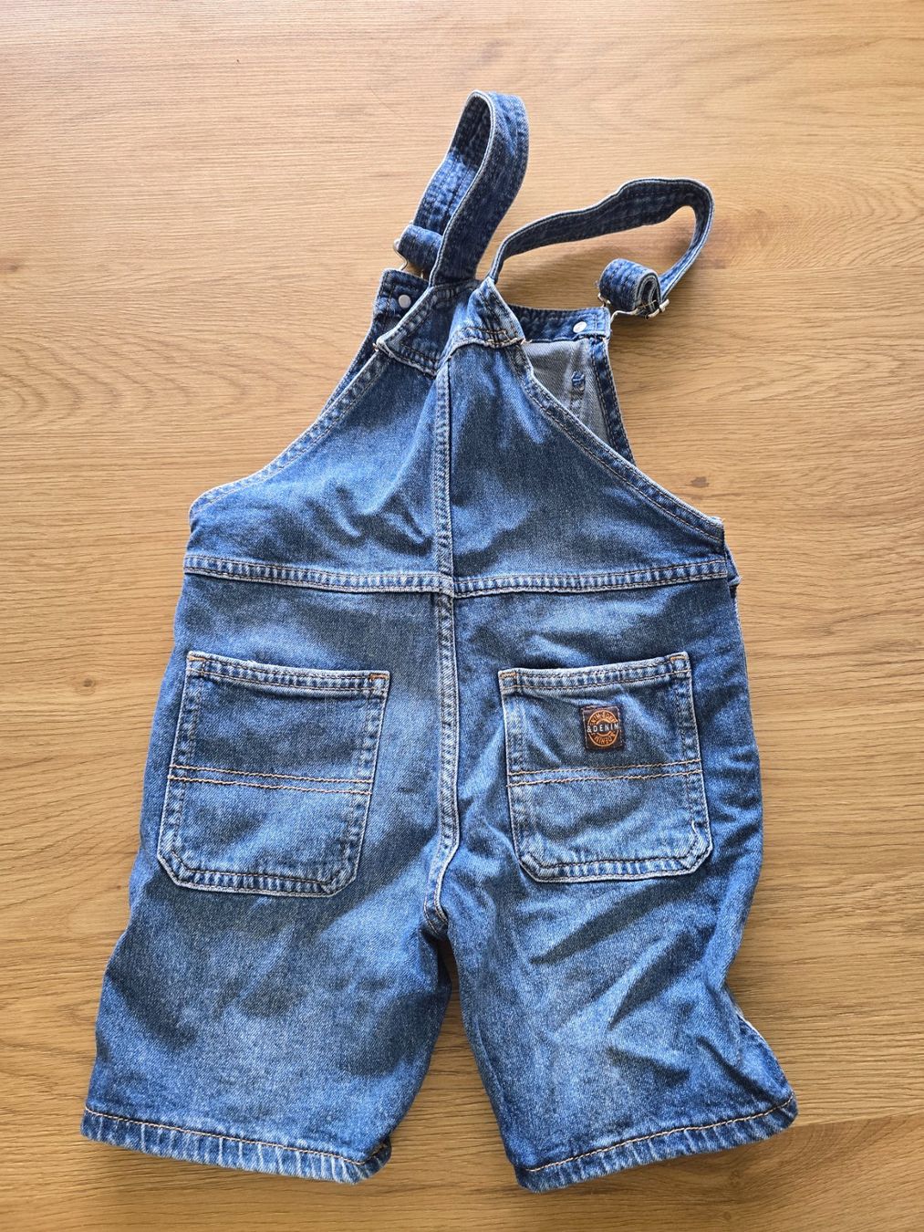 Pantaloni: Latzhose Gr 104 – Usato da Uetendorf venduto da baumstamm3 1