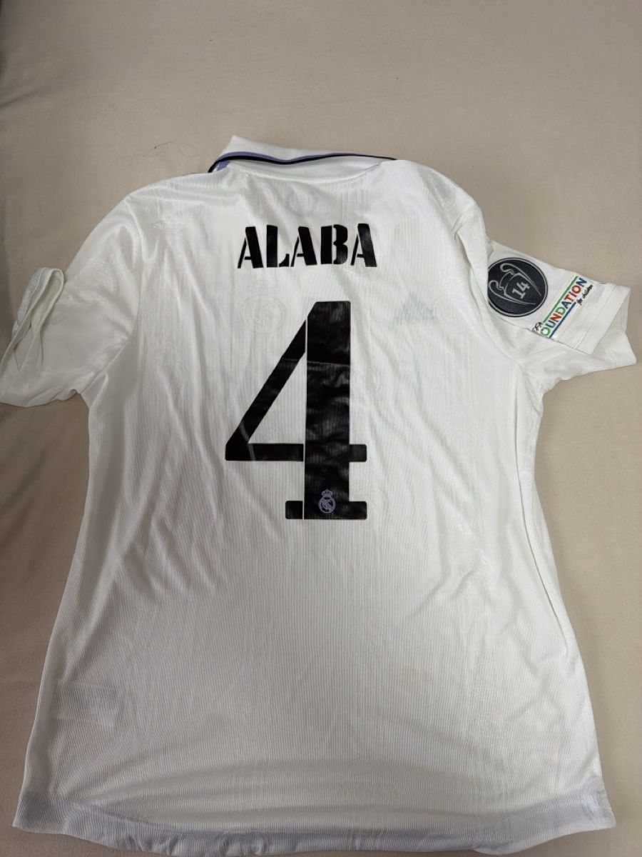 Leibchen & Hosen: Orginales Authentic Real Madrid Trikot Grösse L David Alaba – Neu (gemäss Beschreibung) aus Kreuzlingen von pfc_9jzb 1
