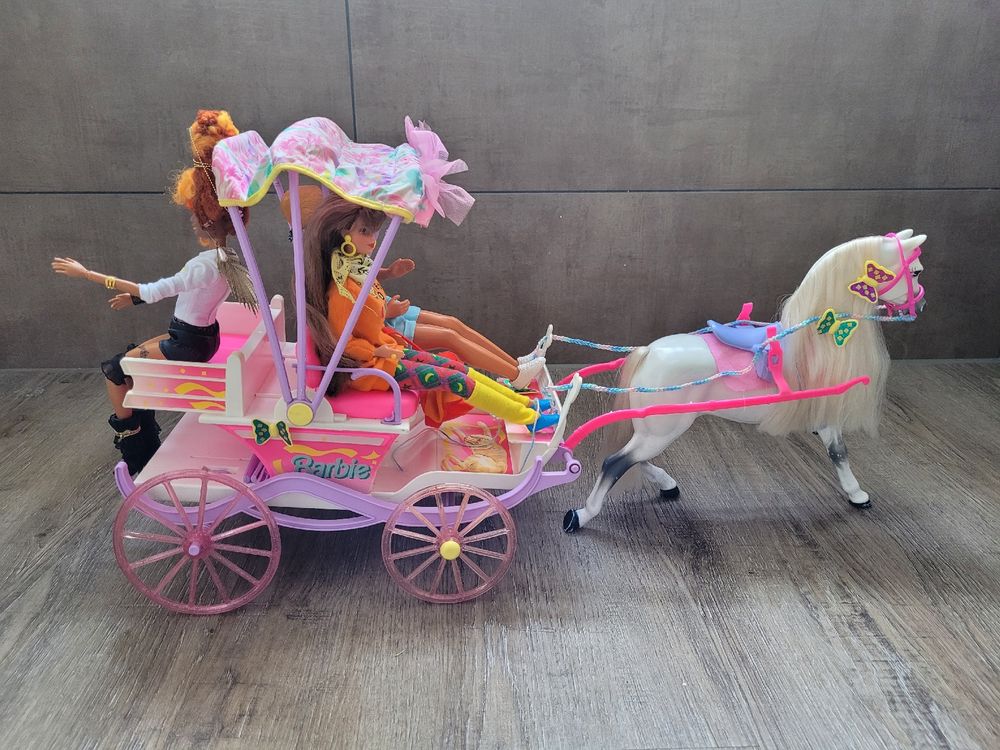 Luxus Barbie Kutsche Mit Pferd Bild
