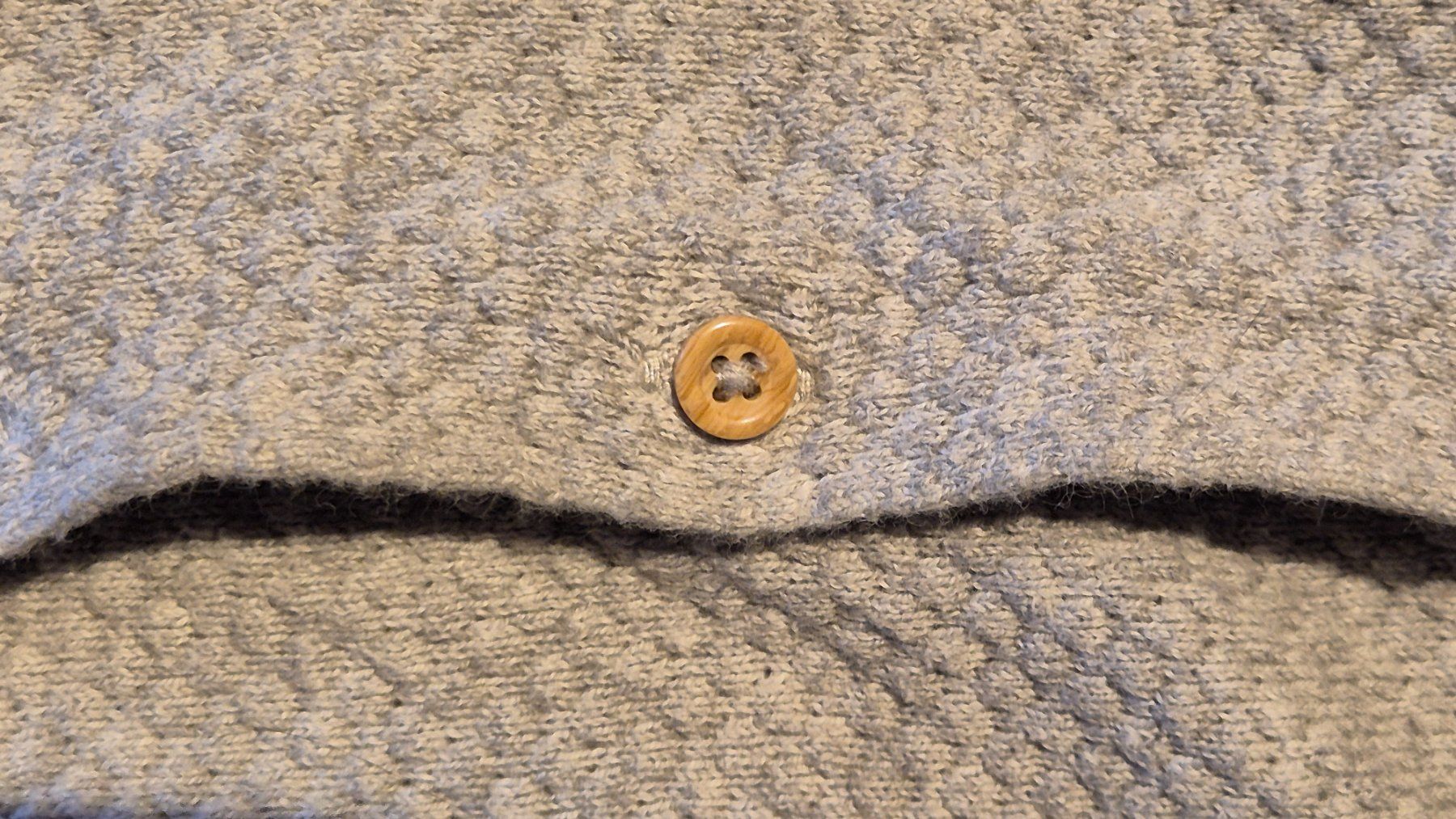 H&M Giacche: Strickjacke H&M grau Grösse 86 – Usato da Zweisimmen venduto da aku99 1