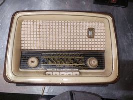Radio Löwe Bella Luxus