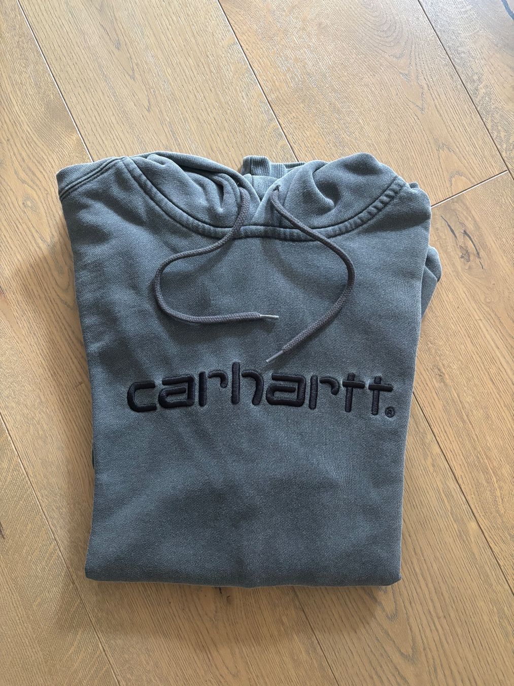 Carhartt Pullover & Sweatshirts: Washed Carhartt Hoodie grau – Gebraucht aus Trübbach von Nico.Broder 1