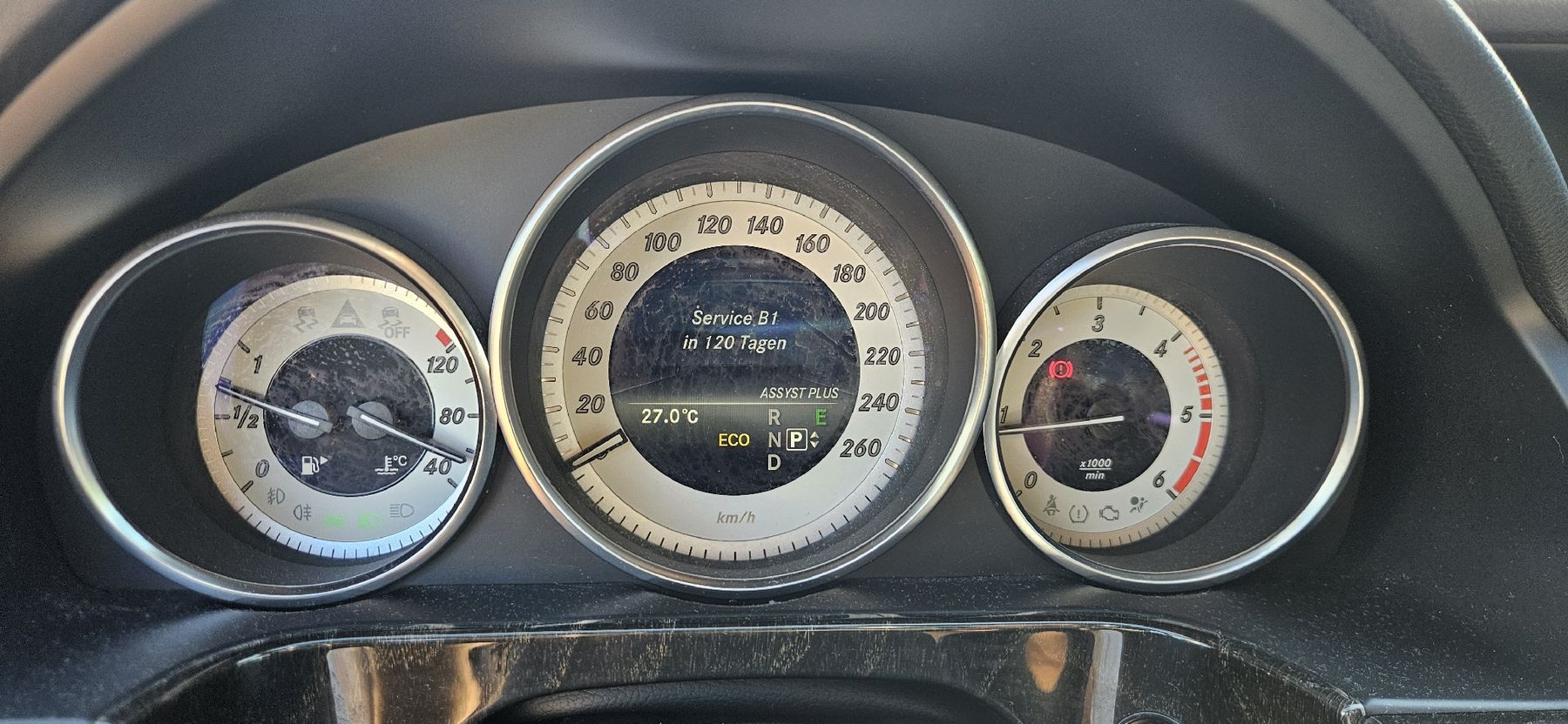Mercedes-Benz Autos: Mercedes E200 CDI – Gebraucht aus Auw von adr_mzs7 8