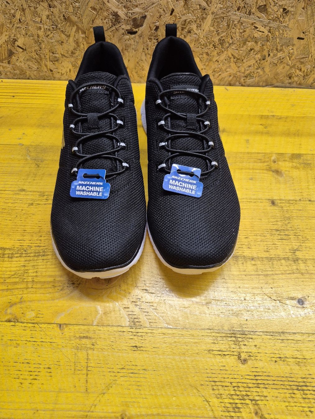 Skechers Scarpe da donna: Sketchers Memory Foam - NEUVES T.40 – Nuovo e nell'imballaggio originale da Belmont-Yverdon venduto da jul_8nw5 1