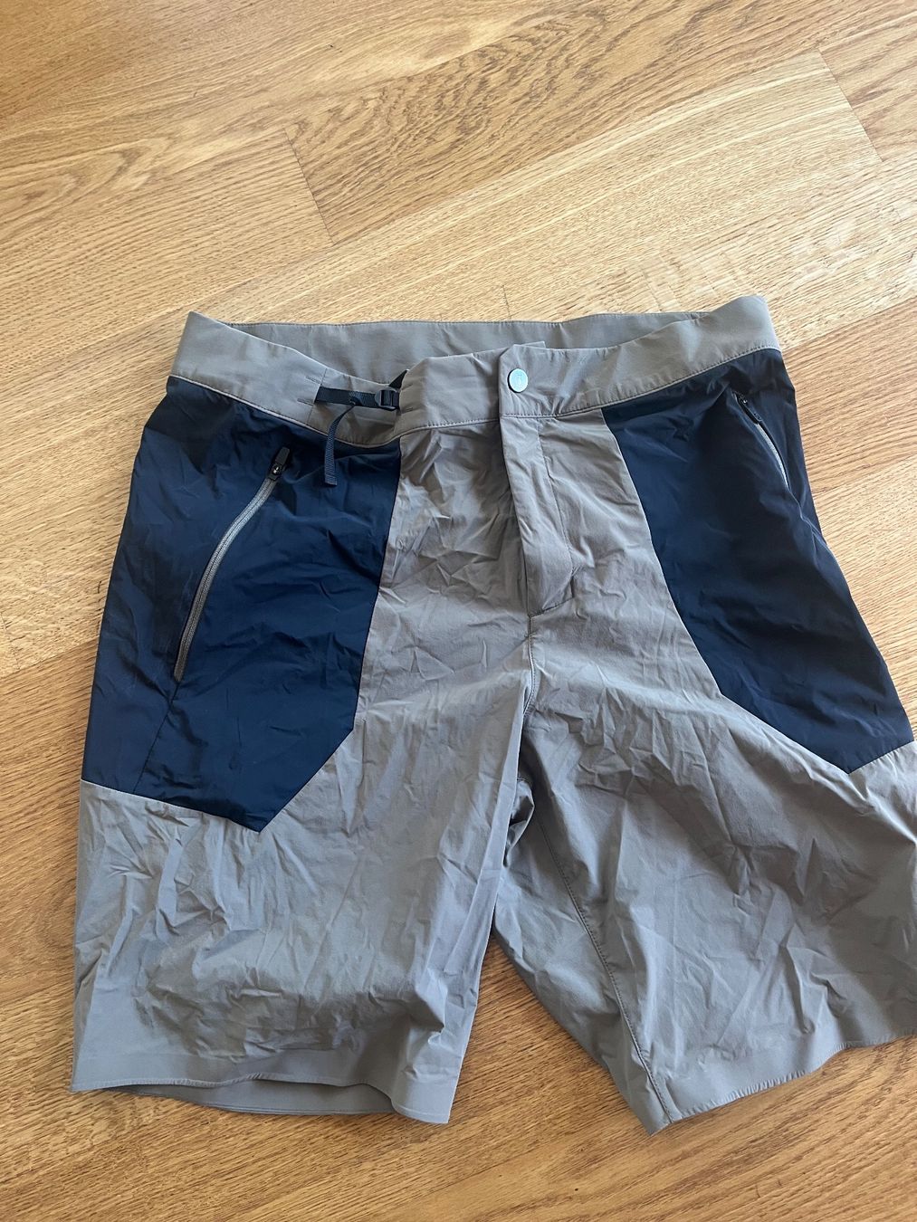 Scott Pantaloni: Original Scott Velohosen Gr. M – Usato da Kehrsatz venduto da maus2405