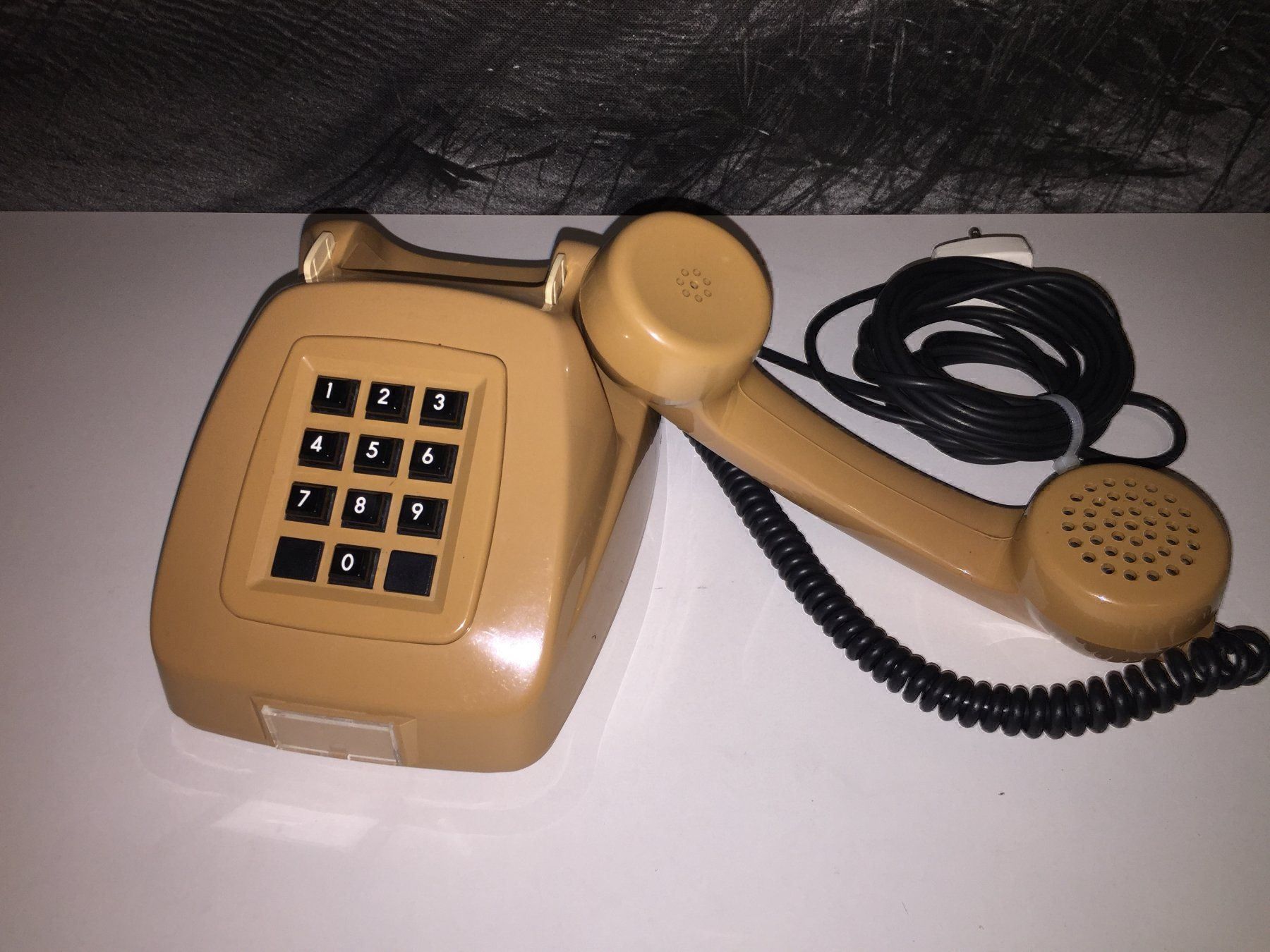 Telefone: Ancien Télephone/ Alt telefon – Gebraucht aus Cossonay-ville von Super-Price-Quality 3