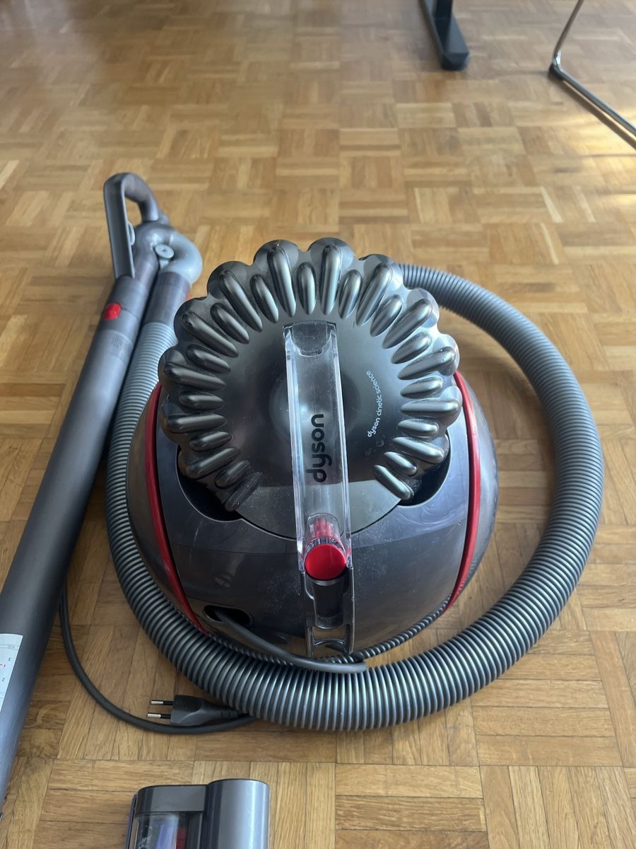 Dyson Aspirapolveri & Accessori:     Dyson Big Ball Absolute 2 mit Zubehör – Usato da Basel venduto da Bobthebobber 7
